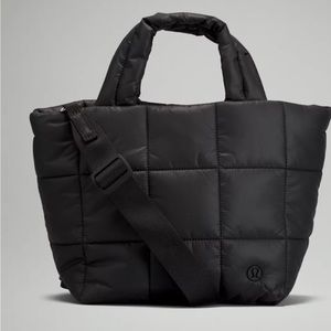 NWT Lululemon Quilted Grid Cross Body